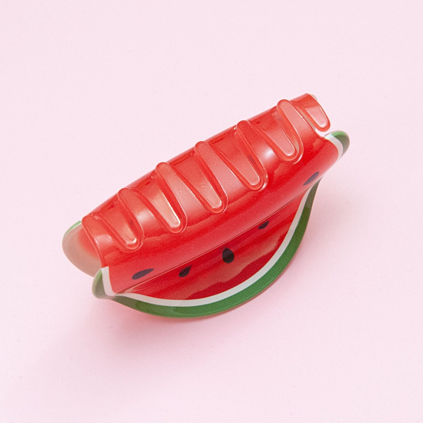 watermelon hair clip teeth detail