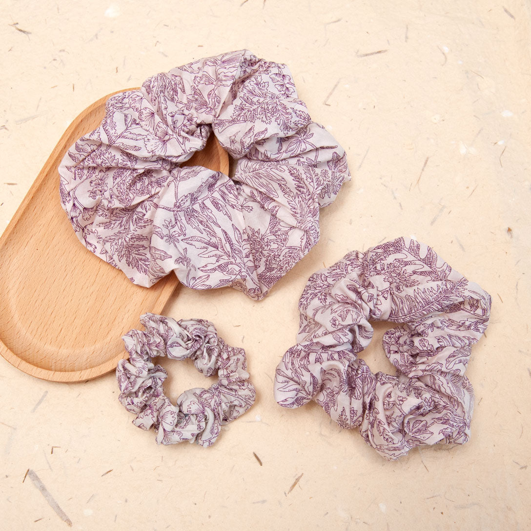 Liberty Scrunchie in Donna Leigh in e different sizes