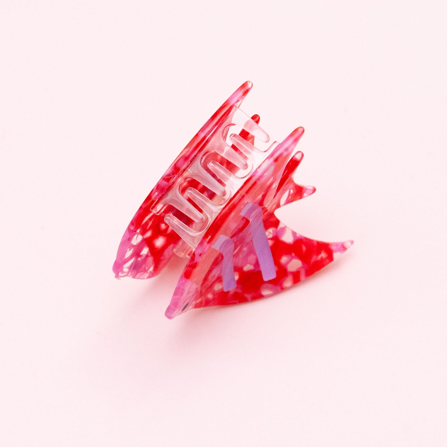 side view of Angelfish Hair Claw