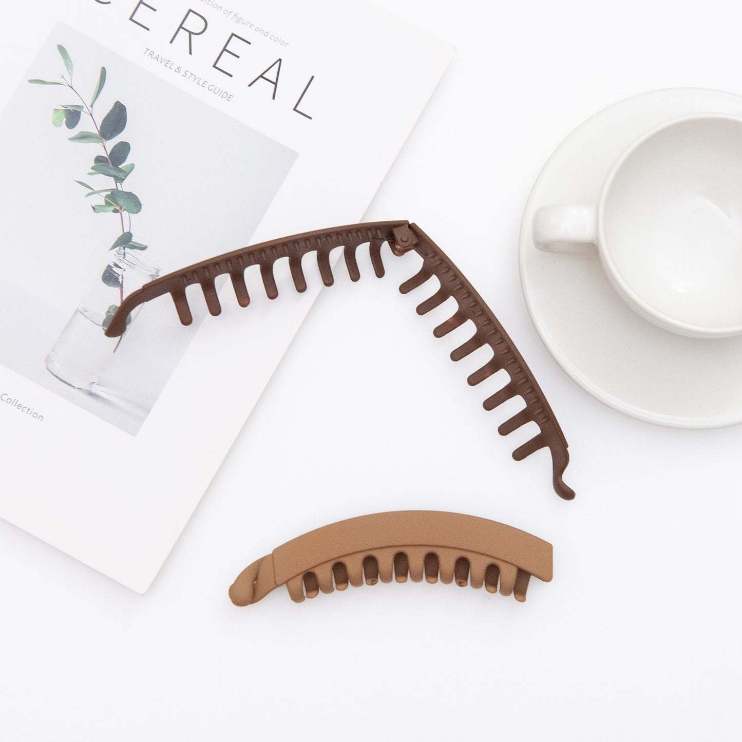 banana clips in different colors