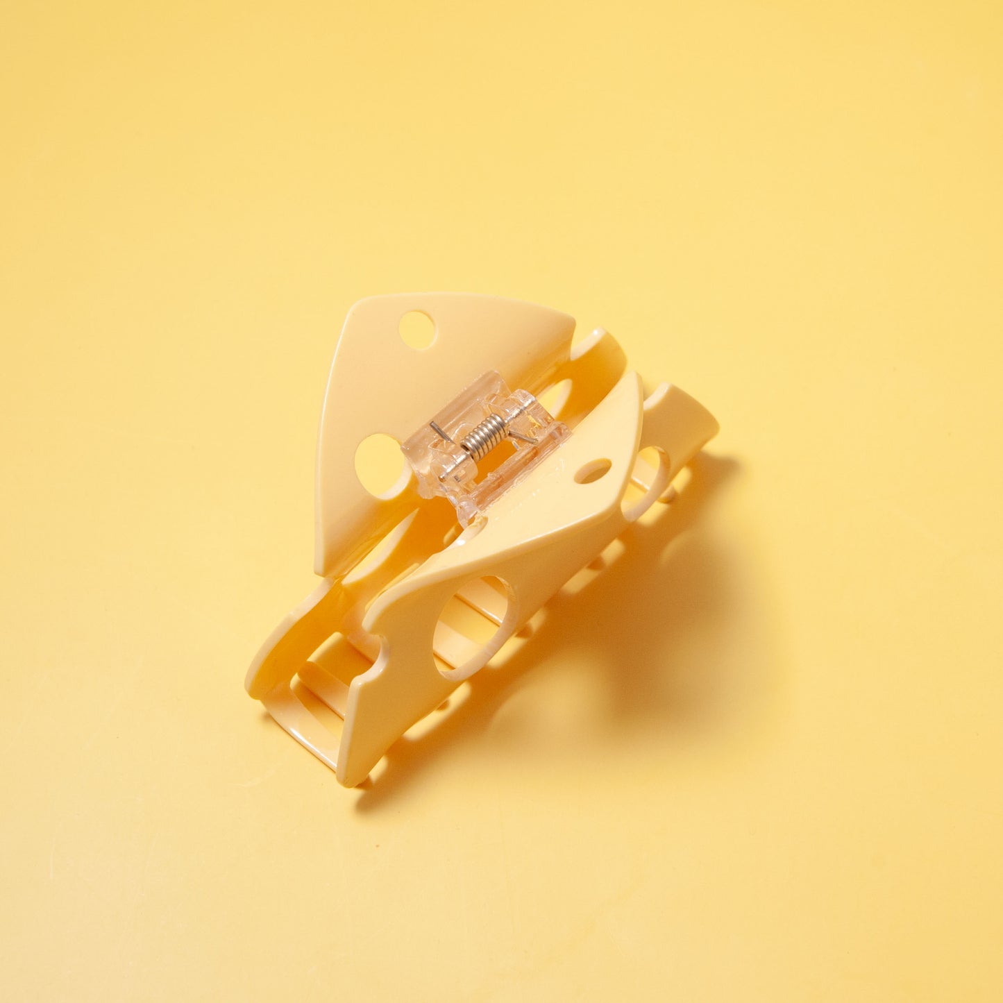 side view of cheese hair clip