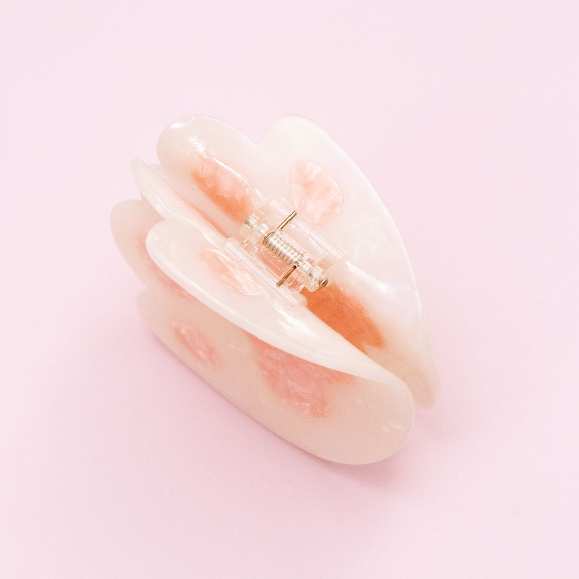 top view of  cat paw hair clip
