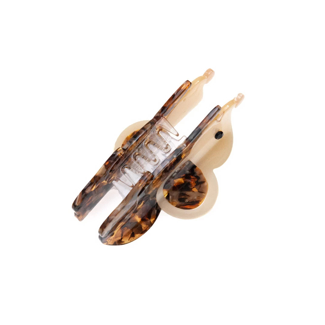 detail of mouse hair clip