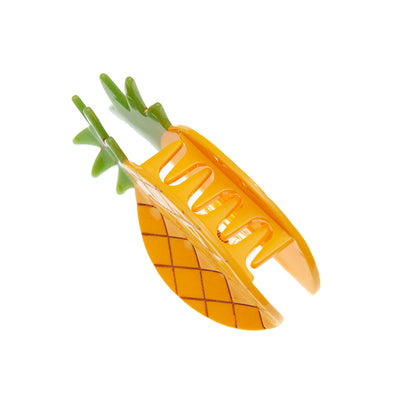 teeth detail of a pineapple hair clip from Something Minty